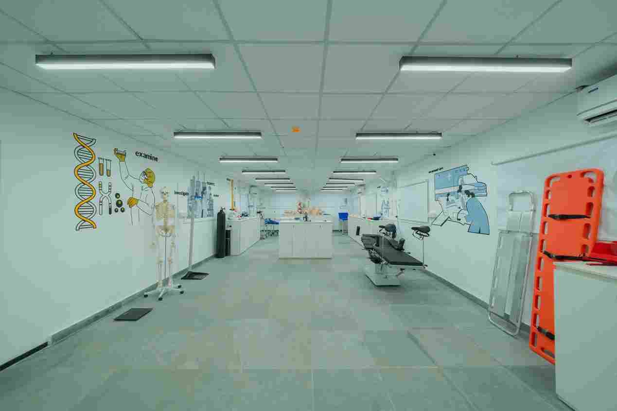 Emversity School of Hospitality & Allied Health Sciences, Mumbai Bombay Office Space photo 35